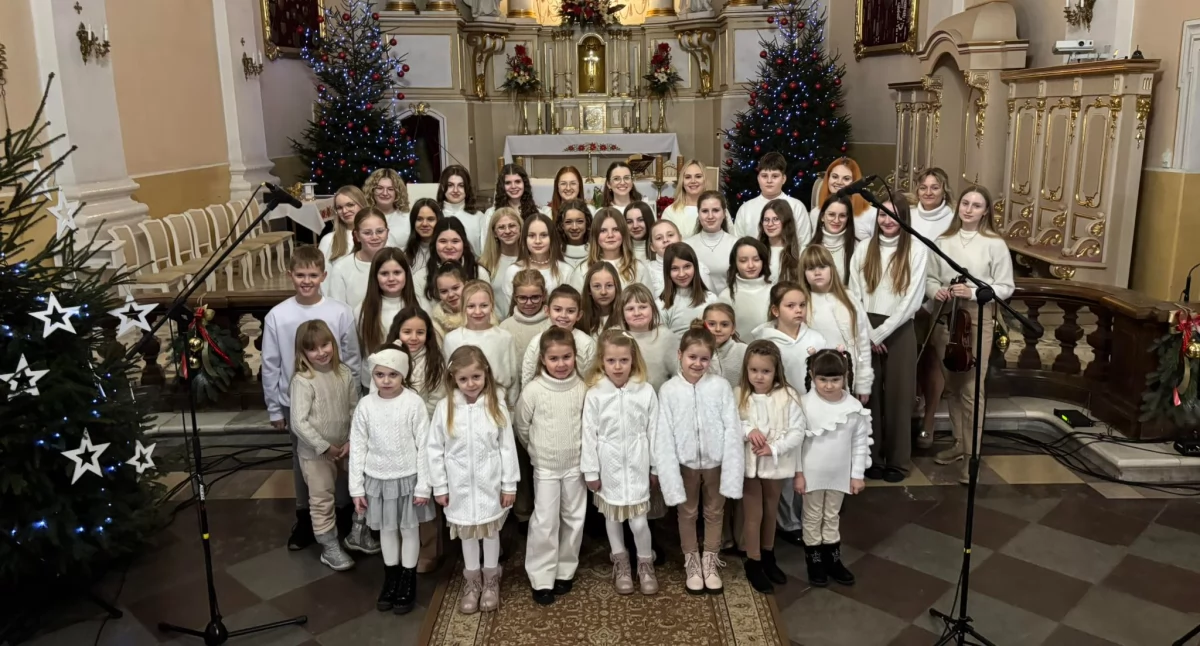 fot. FB/Schola Parafialna - Leśna Podlaska