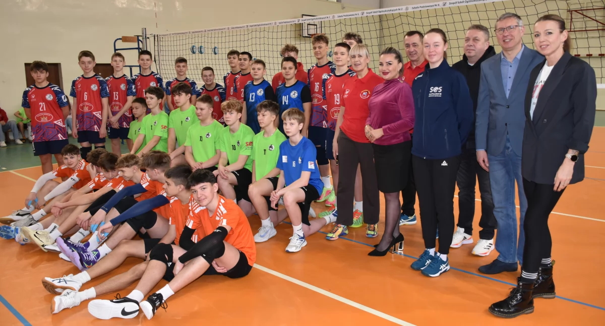 Siatkówka, Igrzyska Młodzieży Szkolnej chłopców siatkówki Szkoła Podstawowa Białej Podlaskiej miejscu rejonie! - zdjęcie, fotografia