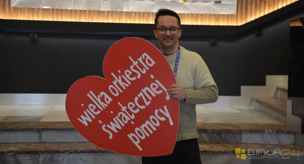 Pomoc, Międzyrzec rekord! Dzień fotelu wicestarosty szachy sanki mieszkańcy wspólnie wsparli WOŚP - zdjęcie, fotografia