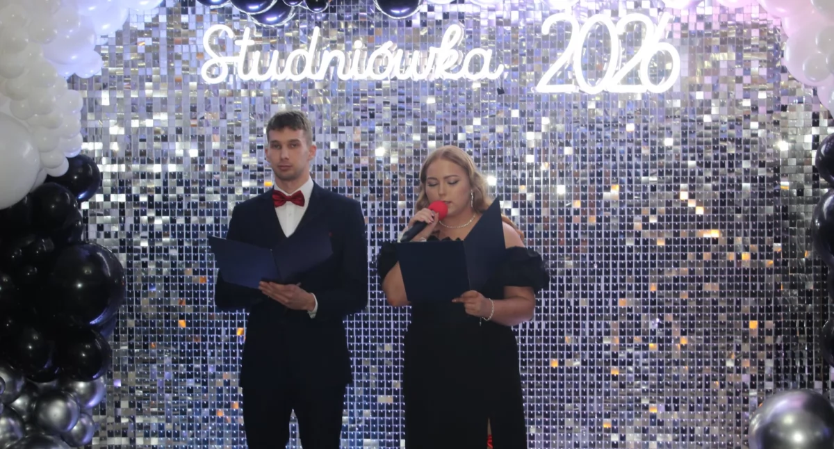 edukacja, Studniówka maturzystów Małaszewicz Wyjątkowy „Dolinie Bugu” Rokitnie - zdjęcie, fotografia