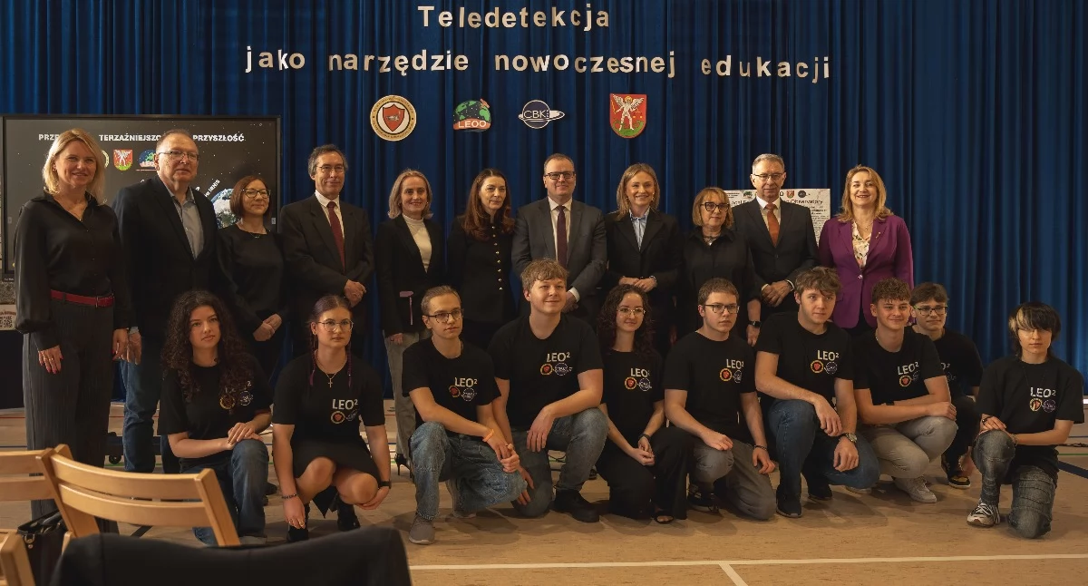 edukacja, Kosmos szkolnej Naukowcy uczniowie spotkali Białej Podlaskiej niezwykłej konferencji - zdjęcie, fotografia