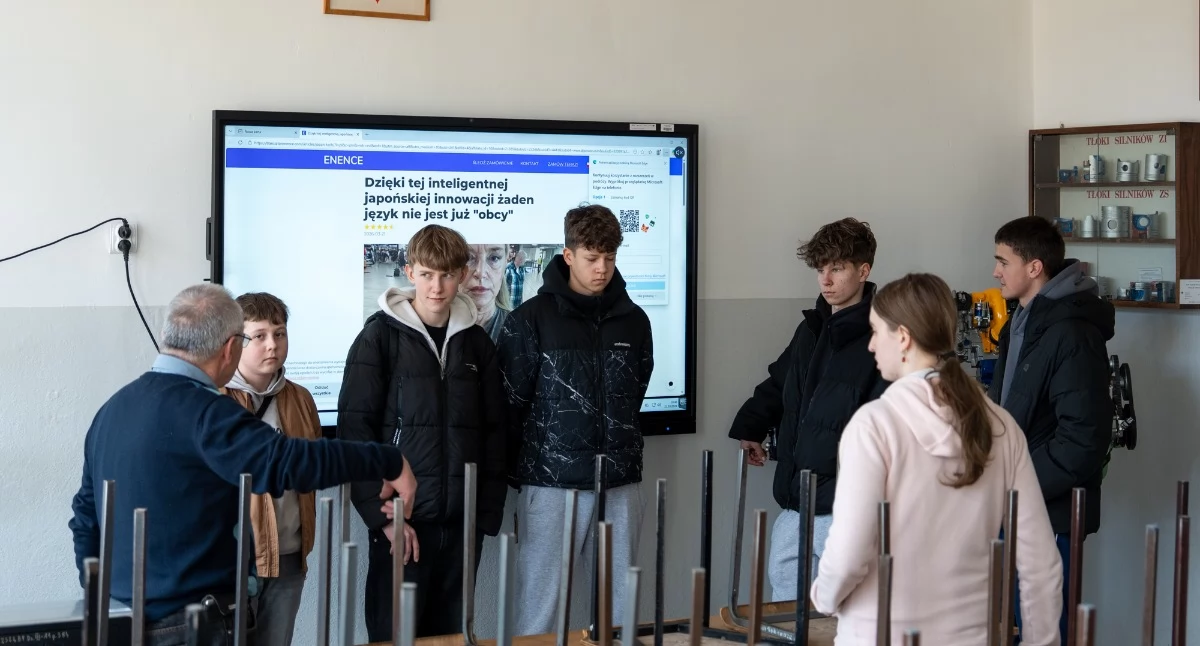 edukacja, Nowoczesne pracownie bogata oferta Dzień Otwarty Brzeskiej - zdjęcie, fotografia