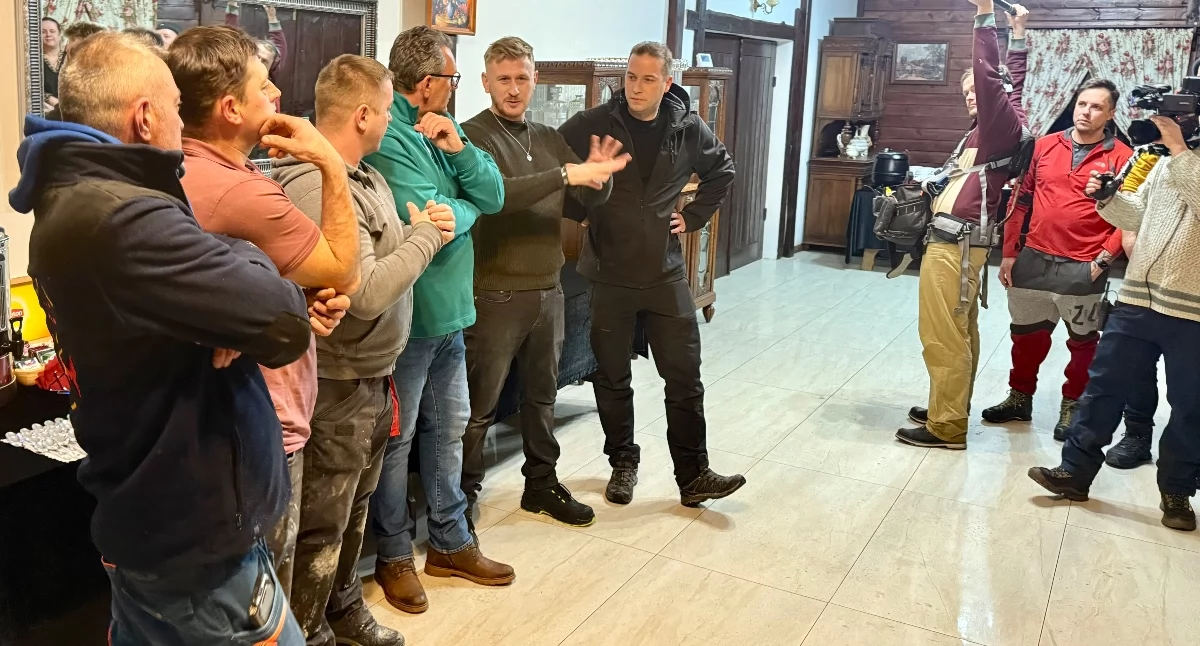 ludzie, Ekipa „Nasz dom” ponownie Międzyrzecu Podlaskim Jaką metamorfozę razem przygotowali - zdjęcie, fotografia