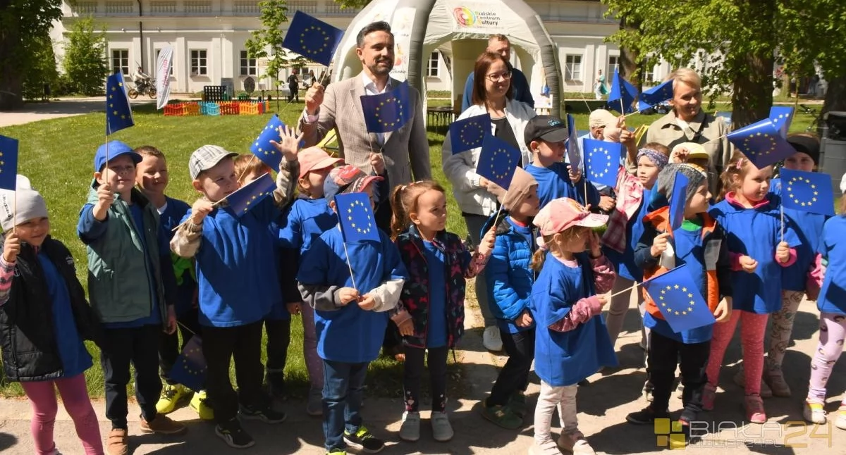 festyny, Kolorowa Europa sercu miasta! jutro wielki piknik całych rodzin - zdjęcie, fotografia