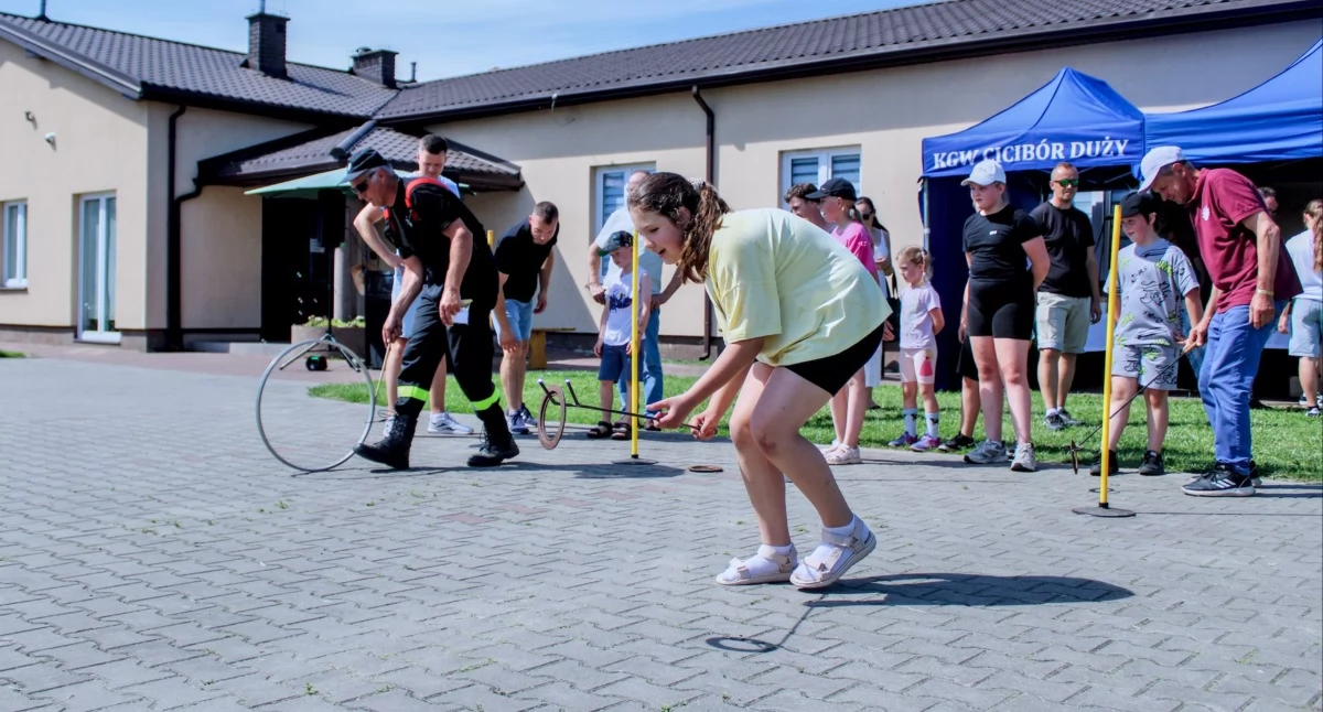 festyny, Festyn rodzinny “Bezpieczne wakacje” Ciciborze Dużym - zdjęcie, fotografia