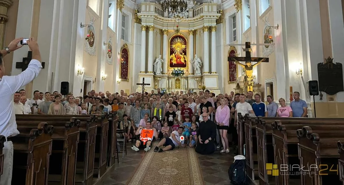 kościół, kilometrów wiary wspólnoty Międzyrzec znów wyrusza Leśnej Podlaskiej! - zdjęcie, fotografia