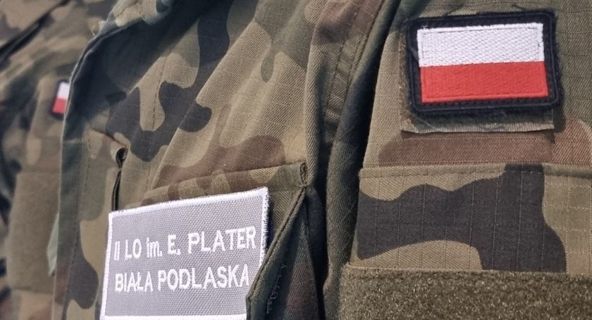 edukacja, Platerka swoje święto Pierwszaki ślubują - zdjęcie, fotografia