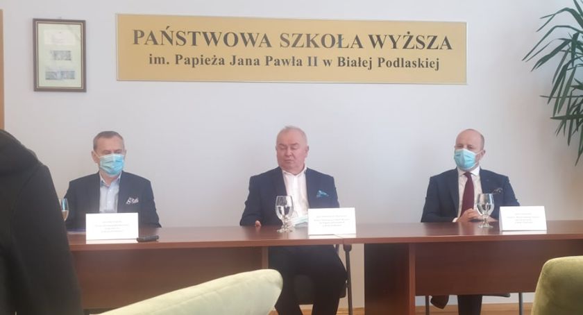 edukacja, Konferencja temat utworzenia kierunku położnictwo Bialskiego Kongresu Przedsiębiorczości - zdjęcie, fotografia