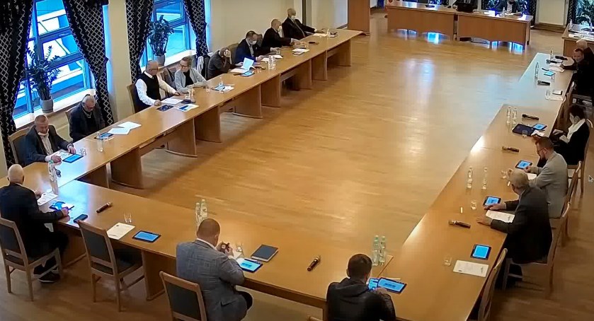 Radni, Radni Białej Podlaskiej zmienili statut Prezydent powie swojej działalności - zdjęcie, fotografia
