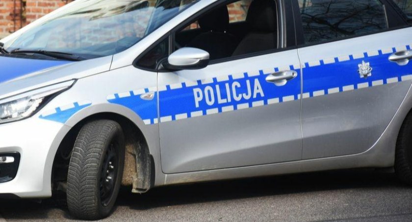 Oszustwo, Miała sprzedać kanapę straciła pieniądze - zdjęcie, fotografia