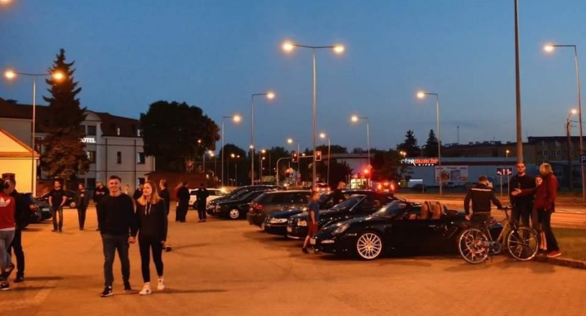 Moto, druga runda rajdu - zdjęcie, fotografia