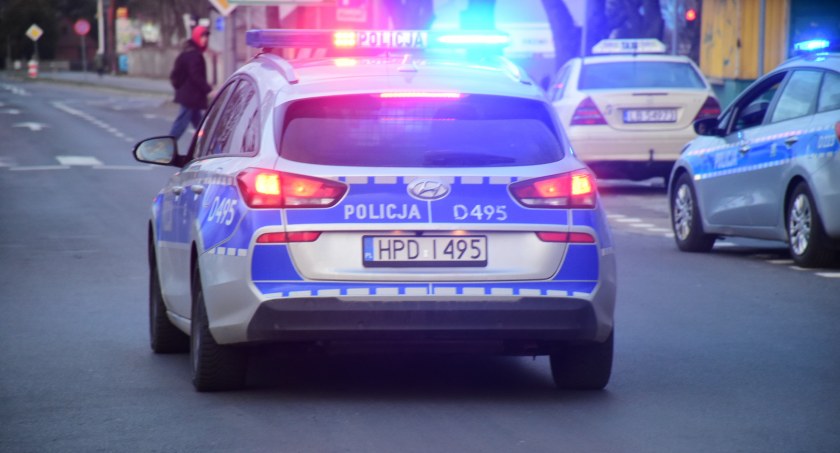poszukiwani/zaginieni, Poszukiwany gwałt Znudziło ukrywania przed organami ścigania stawił policje - zdjęcie, fotografia
