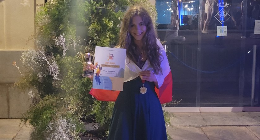 konkurs, Studenta Akademii Bialskiej triumfuje zajęła pierwsze miejsce festiwalu Hiszpanii - zdjęcie, fotografia