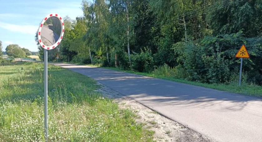 komunikacja, Gmina poprawia bezpieczeństwo kierowców skrzyżowaniach - zdjęcie, fotografia
