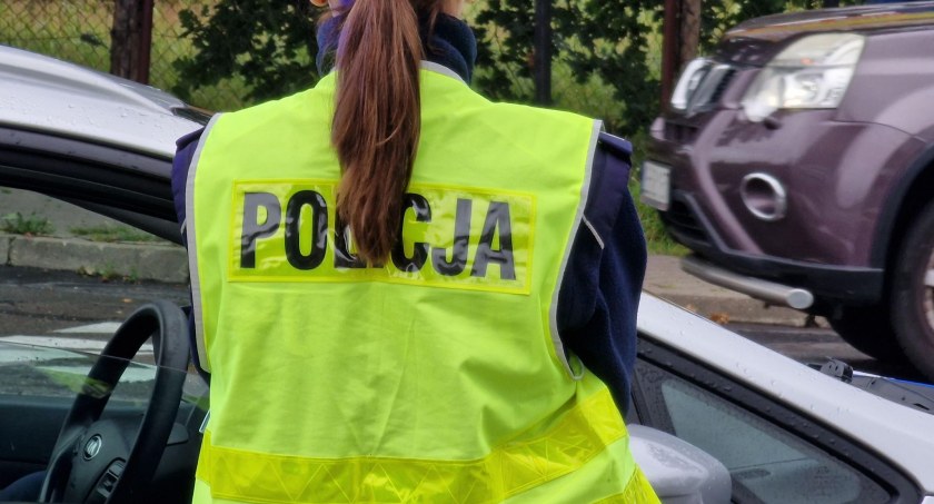 Policja zatrzymała sprawcę kradzieży sklepowych (fot. Robert Biały)