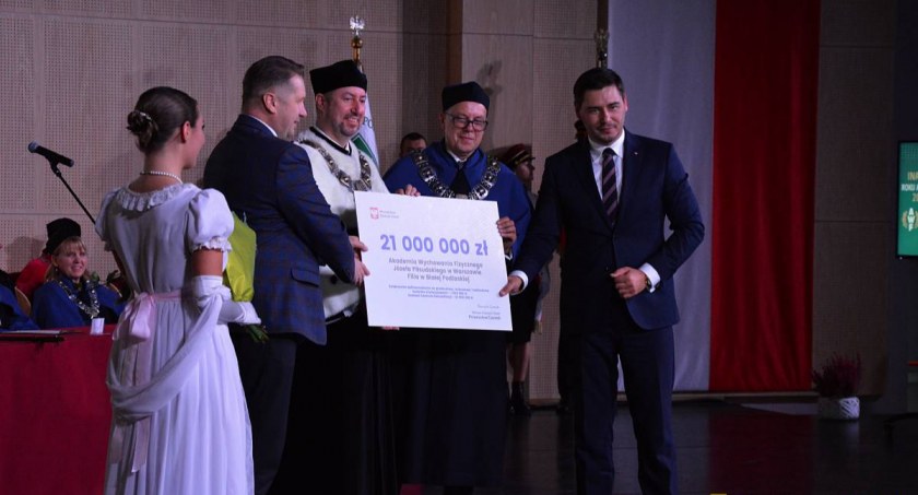 edukacja, Zainaugurowali akademicki Czarnek przywiózł inwestycje uczelni - zdjęcie, fotografia