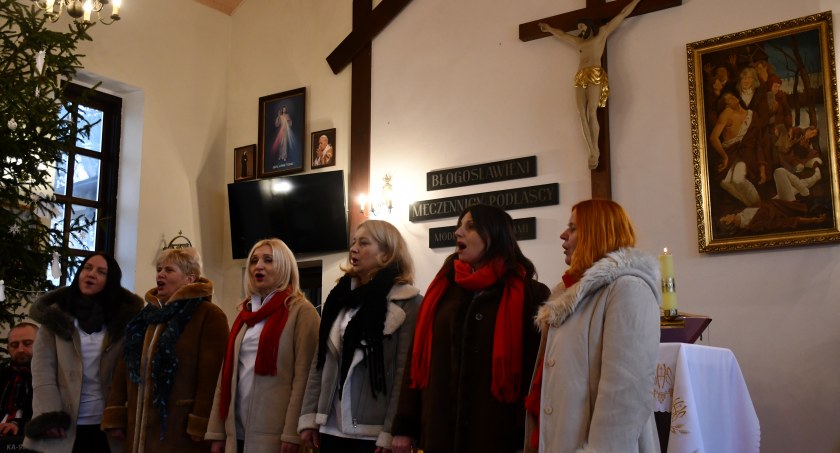 koncerty, Wspólne kolędowanie Zorzą Jaźwinach - zdjęcie, fotografia