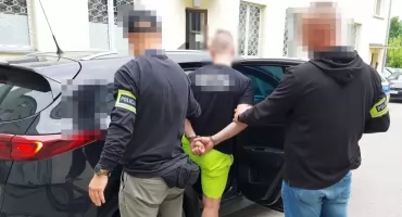 Ukrywał się od listopada i ciągle zmieniał adres. 29-latek zatrzymany przez bialskich policjantów