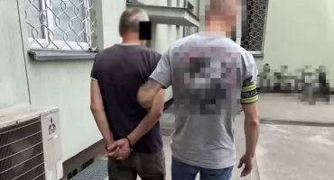 Nietrzeźwy kierowca przyjechał na stację paliw po alkohol. Miał sądowy zakaz prowadzenia pojazdów