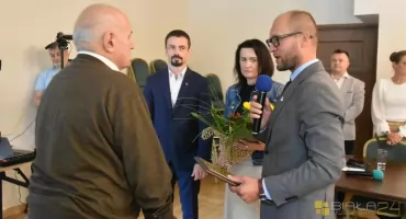 Relacja z XXVI sesji Rady Gminy Biała Podlaska: Inwestycja za blisko 5 mln zł z dodatkowym wsparciem. Po 20 latach pożegnano także sołtysa Grabanowa 